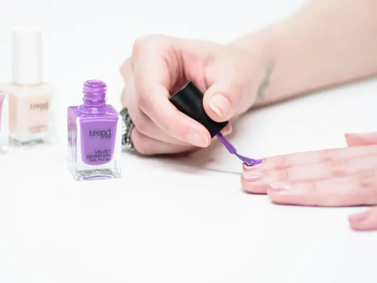 The Science Behind Quick-Dry Nail Polishes: How Do They Work?